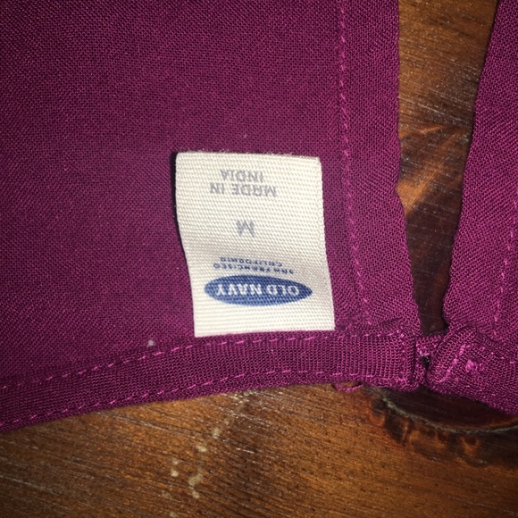 Old Navy Top-M - Picture 6 of 6
